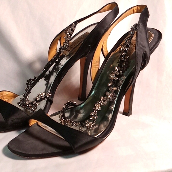 Badgley Mischka satin crystal Forrester heels - Picture 1 of 13